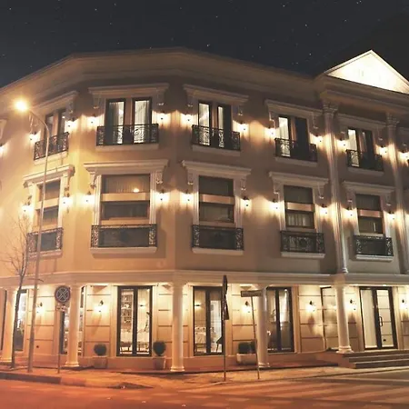 Stela Center Hotel