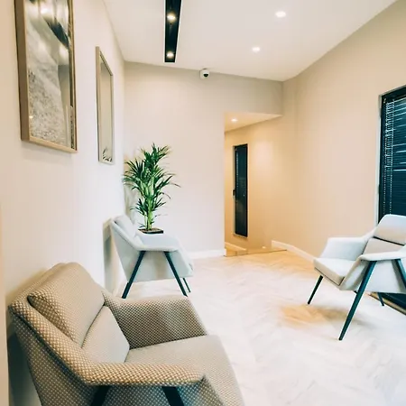 Stela Center Hotel Tirana