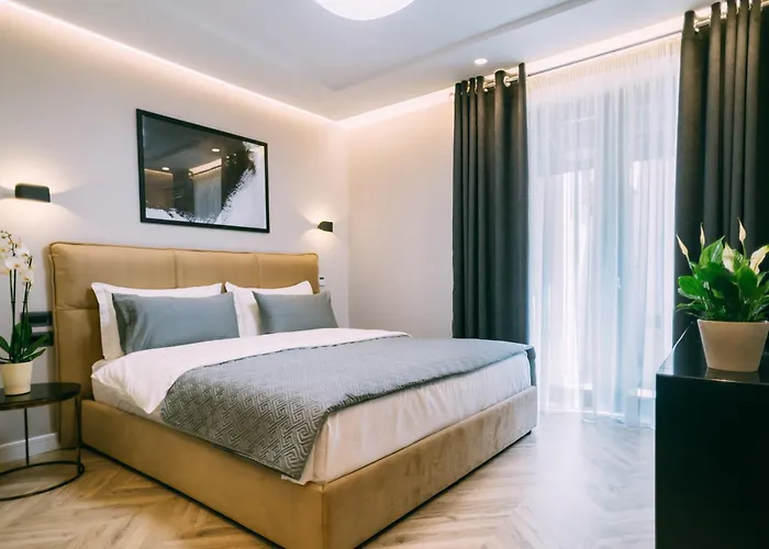 Stela Center Hotel
