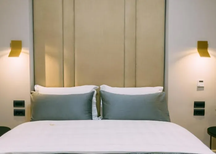 Stela Center Hotel