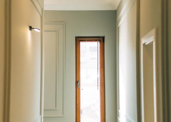 Stela Center 4* Tirana