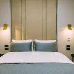 Stela Center Hotel