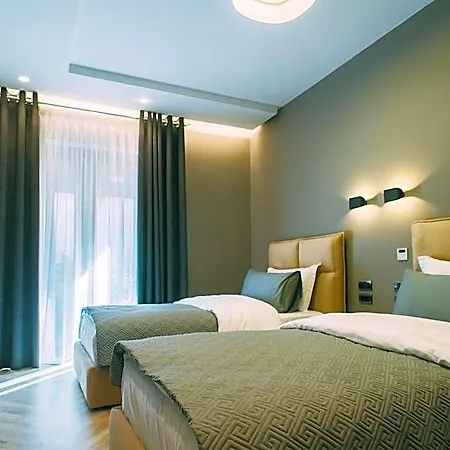 Stela Center Hotel 4*